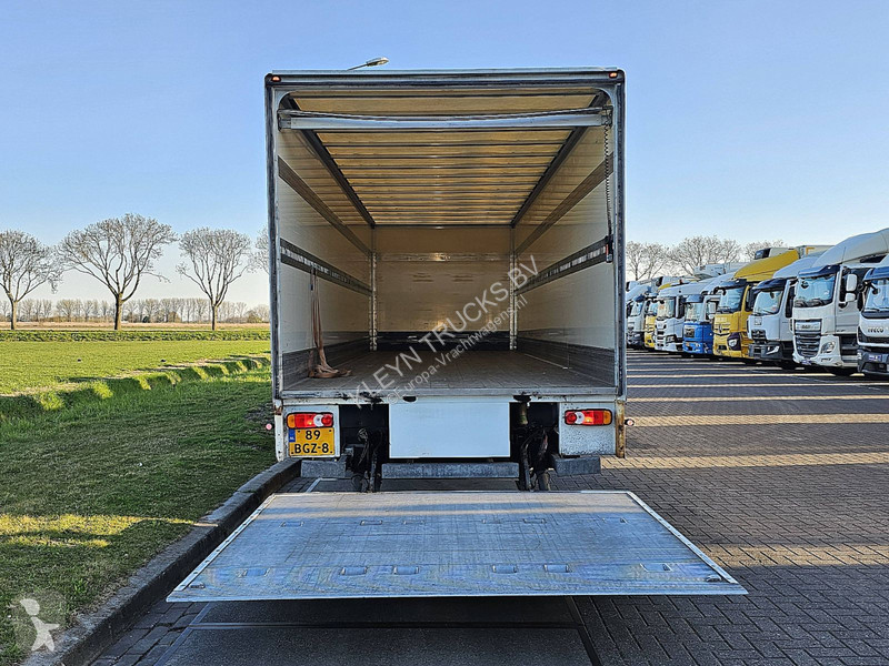 Camion Volvo FL 250.12