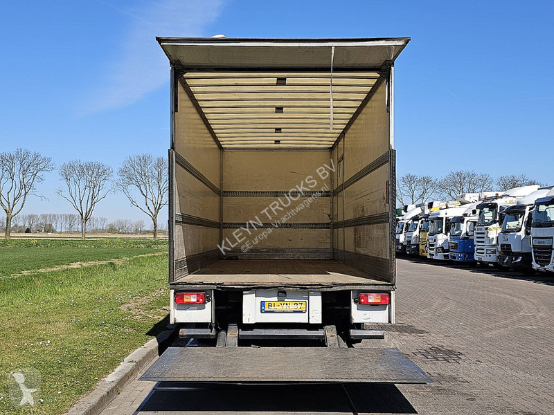 Kamion Volvo 614.180 NL-TRUCK TAILLIFT