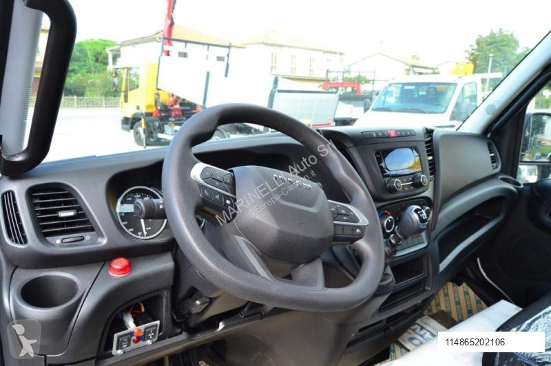 Veicolo commerciale Iveco 42 4 S