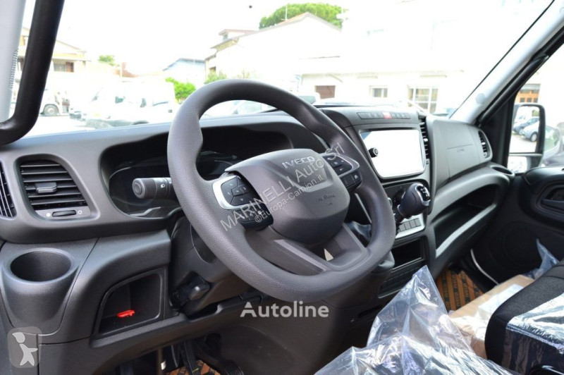 Furgoneta Iveco 35C14 2.3