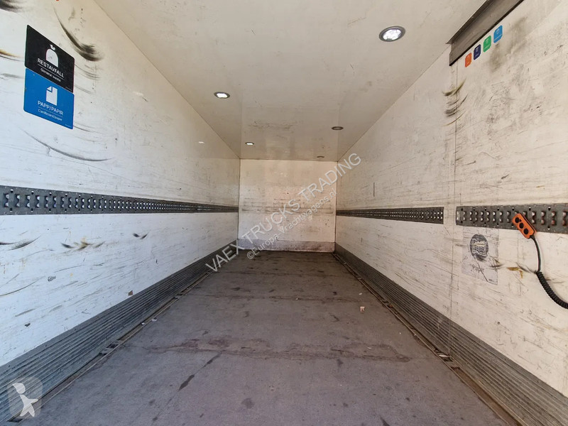 Vrachtwagen Renault D 12.250 4x2 - Box -...