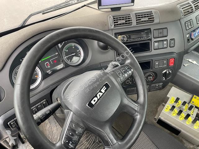 Camion DAF 410
