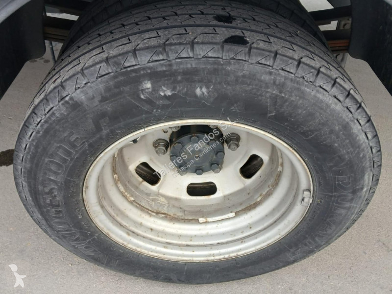 Veículo utilitário Iveco  35C16 20m3
