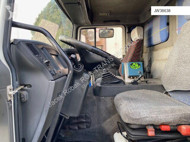 Camion Volvo FL