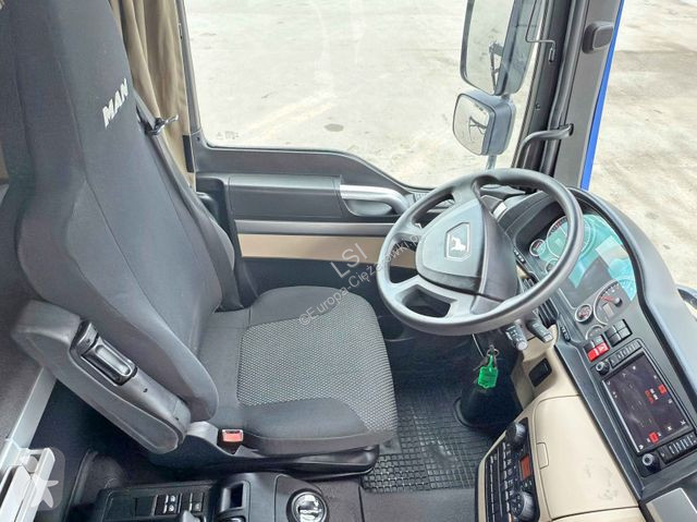 Lastbil MAN 15.250* FASSI F110A.0.23 * TOPZUSTAND