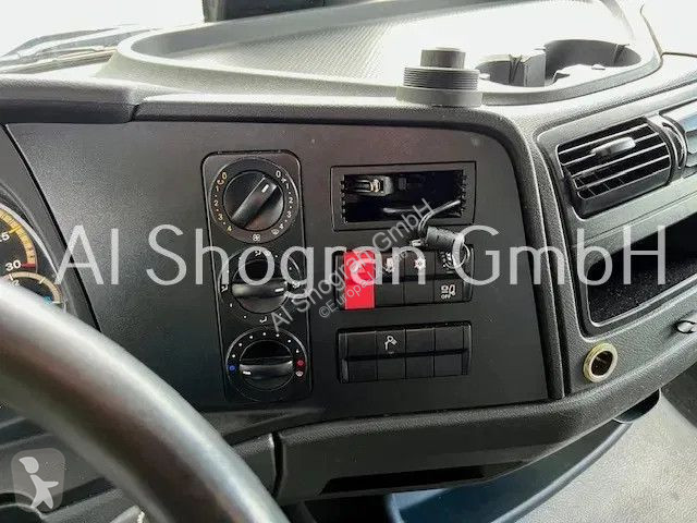 Kamion Mercedes 1218 BDF Koffer / Voll Luft /...