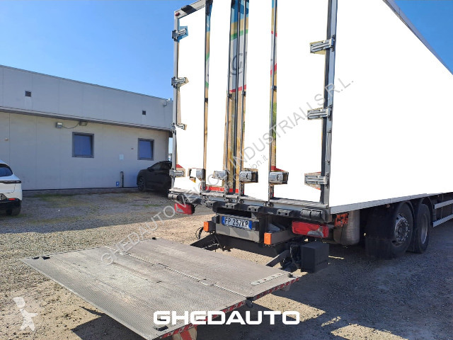 Kamion Iveco Stralis AS260SY/FS-CM -...