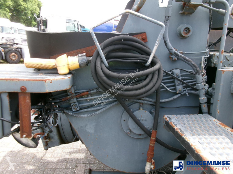 Camion Mercedes 6x4 Sermac SCL120 concrete pump