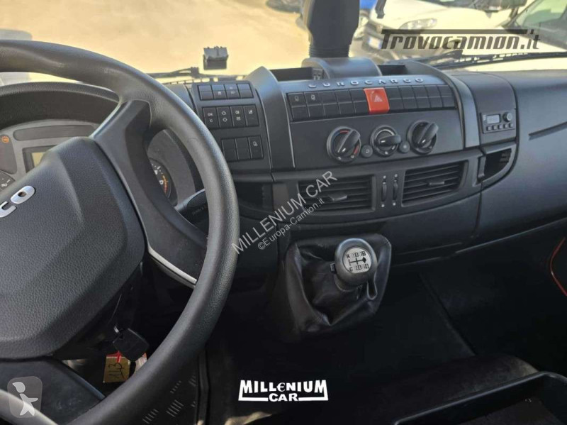 Kamion Iveco 120E22 FURGONE 7,70 SPONDA EURO 6...