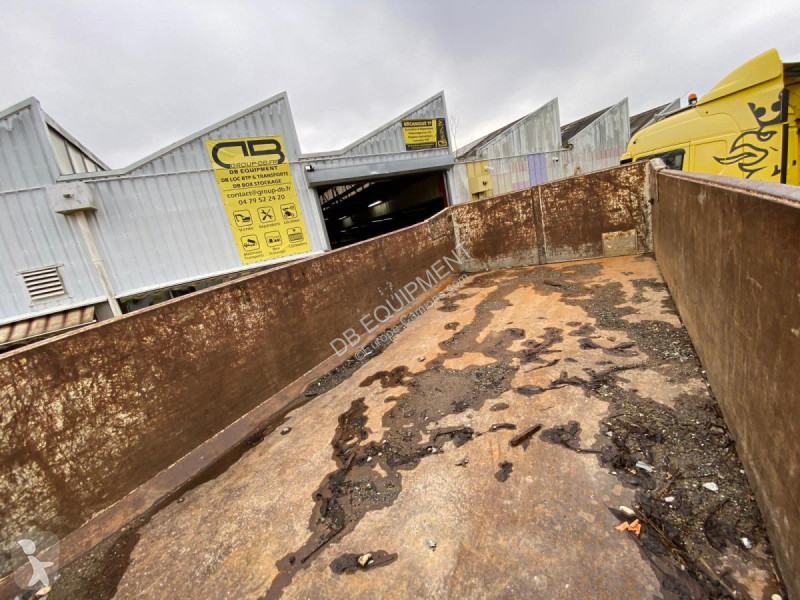 Camion Renault KERAX 8x4 520 BIBENNE CIF UE...