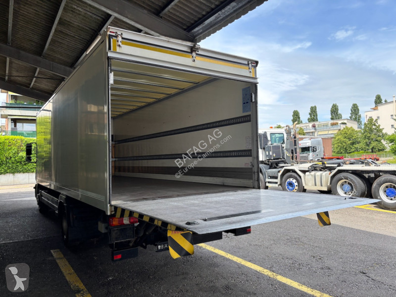 Kamion Mercedes atego 1530