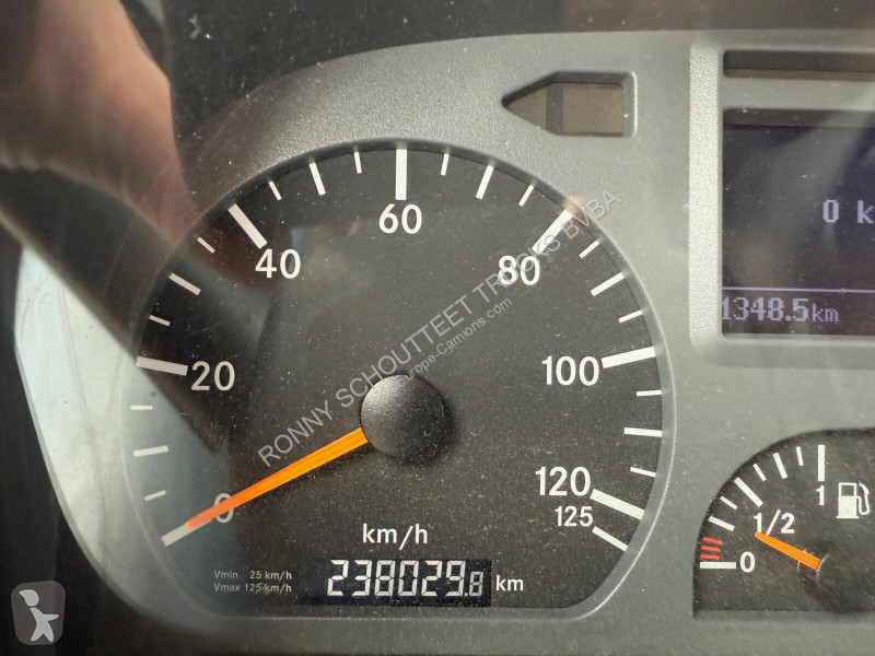 Camion Mercedes Axor 1824 AK 4x4 Axor 1824 AK...