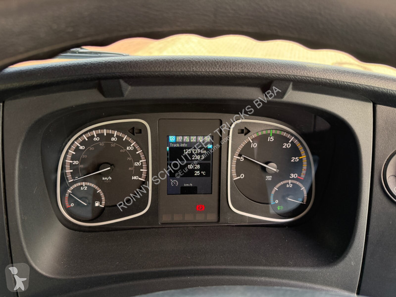 Silniční stroje Mercedes Atego 1524 LKO 4x2...