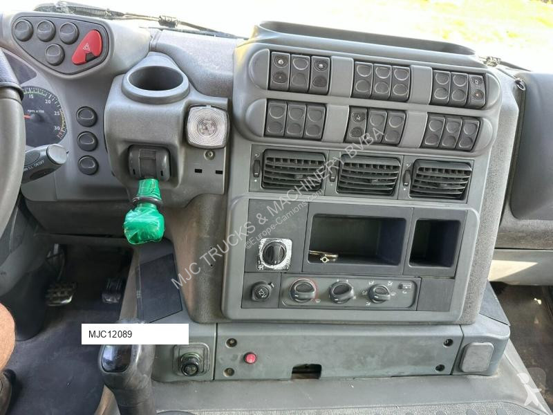 Vrachtwagen Iveco 35m³