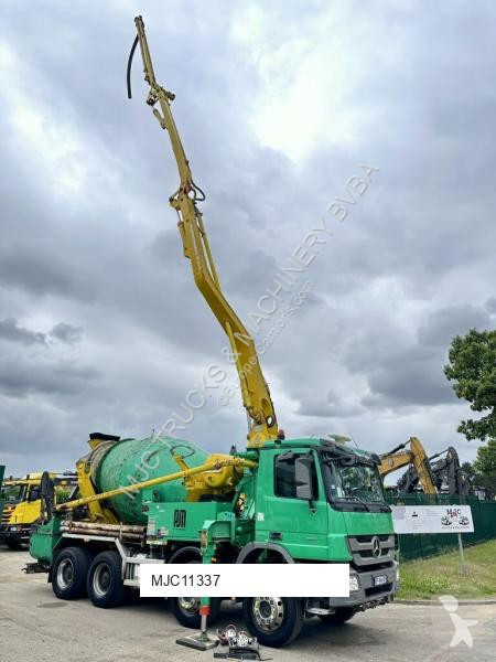 Kamion Mercedes ACTROS 3241 8x4 PUMI PM M 21-3...