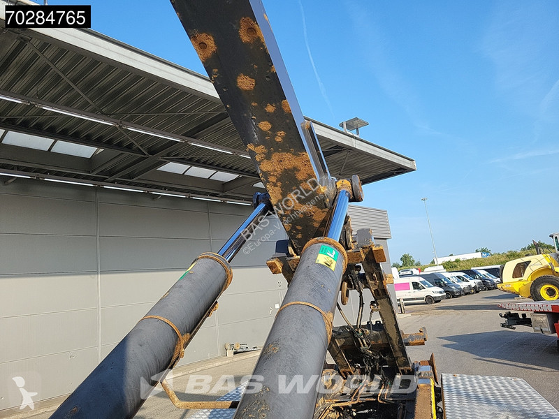 Camion Volvo 700 6X4 Full Air 20t Hook Xenon...