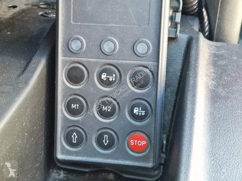 Kamion Iveco 75-190 Isotherm box - Zepro...