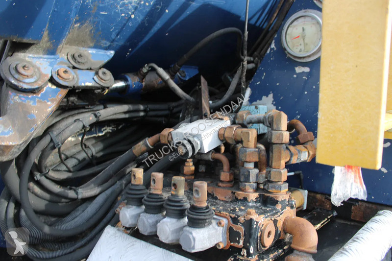Kamion Volvo 12340 + ADR + stokota 14.000L +...