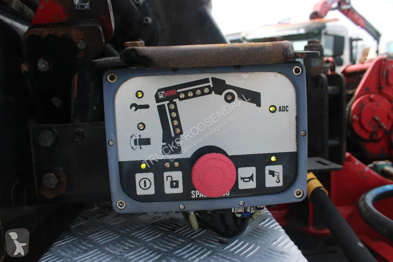 Camión Volvo 12440 +6X4+ HIAB 166E3 PRO + EURO...