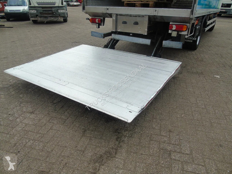 Camion Iveco 120E21 + EURO 6