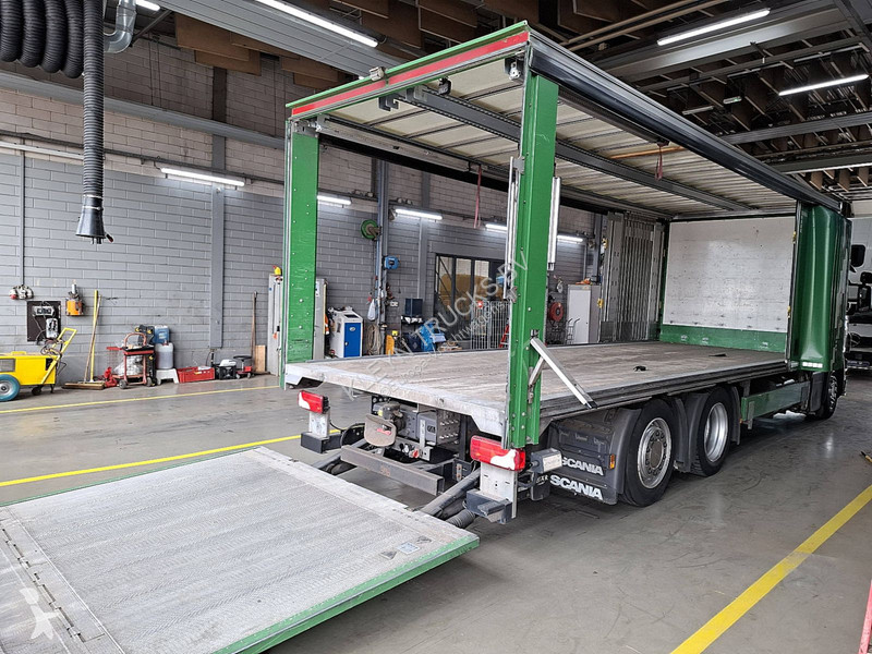 Camion Scania 320