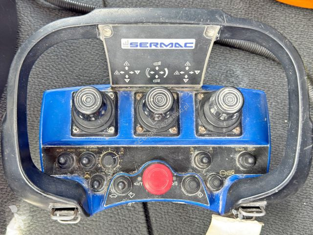 Camion Mercedes AROCS 3743 * Betonpumpe + UNK *...