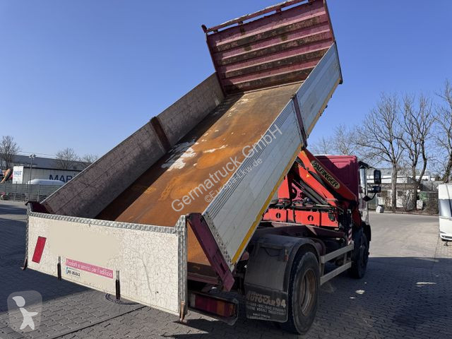 Camion Iveco 150E18N Kipper mit Palfinger PK9501