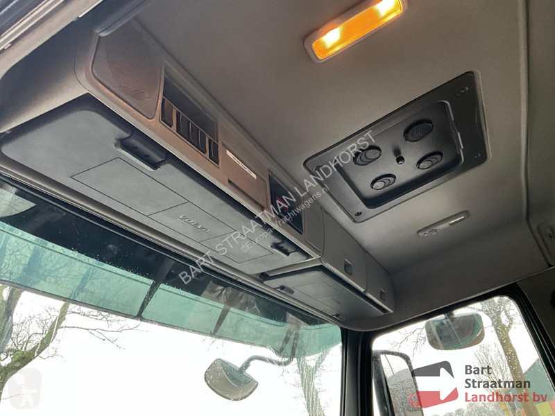 Kamion Volvo 440 8x4 Euro 5 met NCH 30Ton...