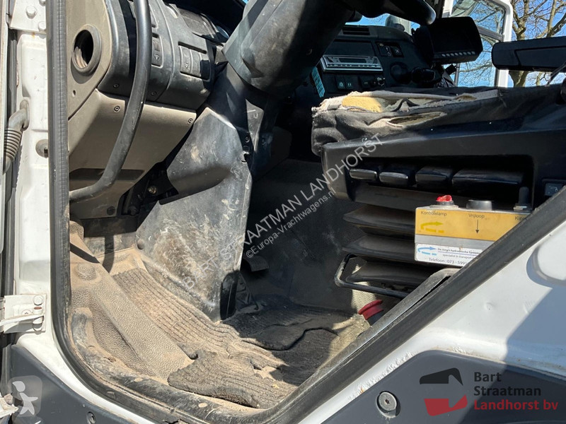 Vrachtwagen Ginaf X333 LS 6x6 Euro 5 met 30 Ton...