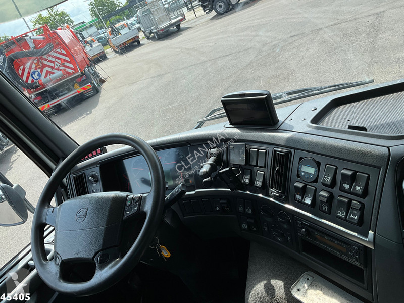 Camion Volvo FM 330 HMF 16 Tonmeter Z-kraan