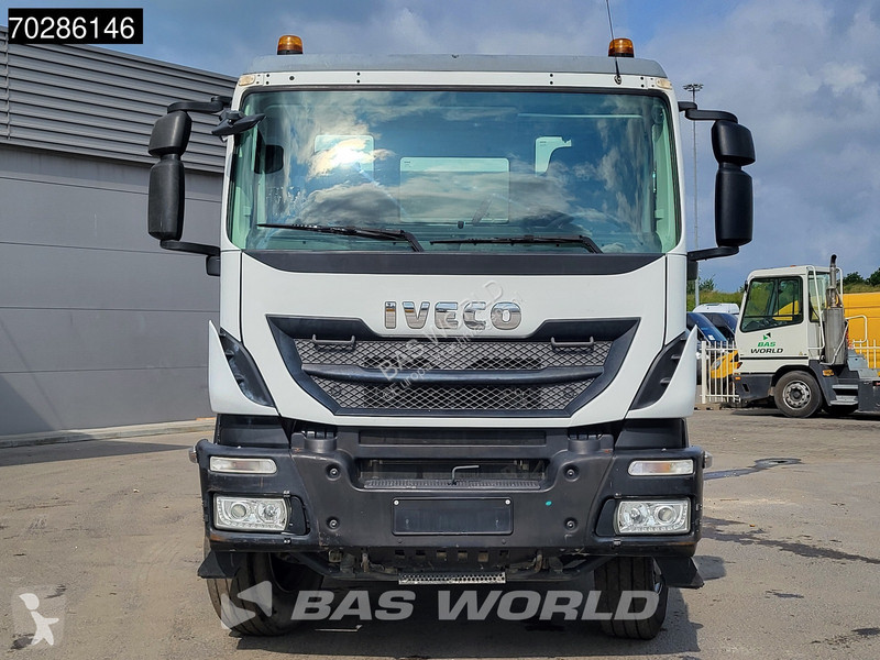 Camion Iveco 360 6X4 10m3 2-Sided Tipper...