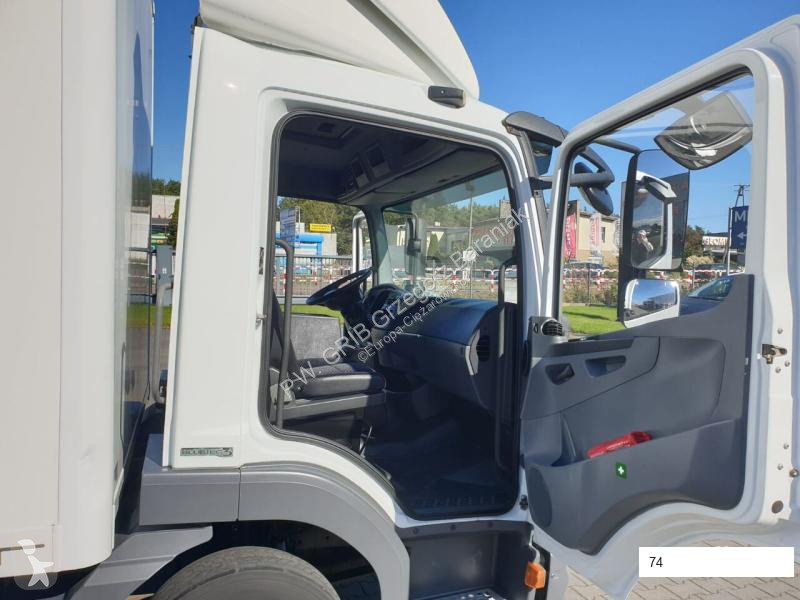 Kamion Mercedes 816 BOX+LIFT DEUSTCHER LKW