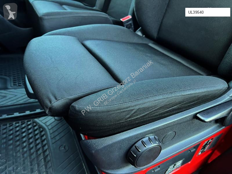 Lastbil Mercedes 519 CDI Kontener 4,56 m +...
