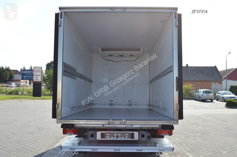 Autoutilitară Iveco DAILY 60C15