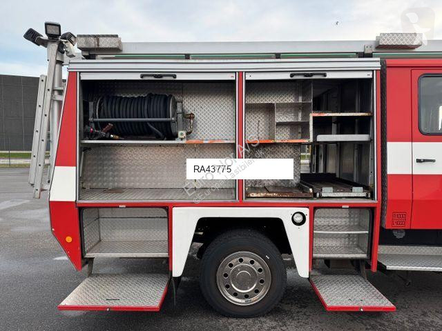 Camion Mercedes 4x2 Fire truck - Feuerwehr -...