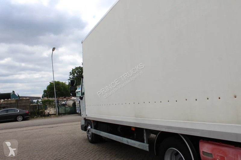 Kamion Renault 220 * EURO5 * MANUAL *