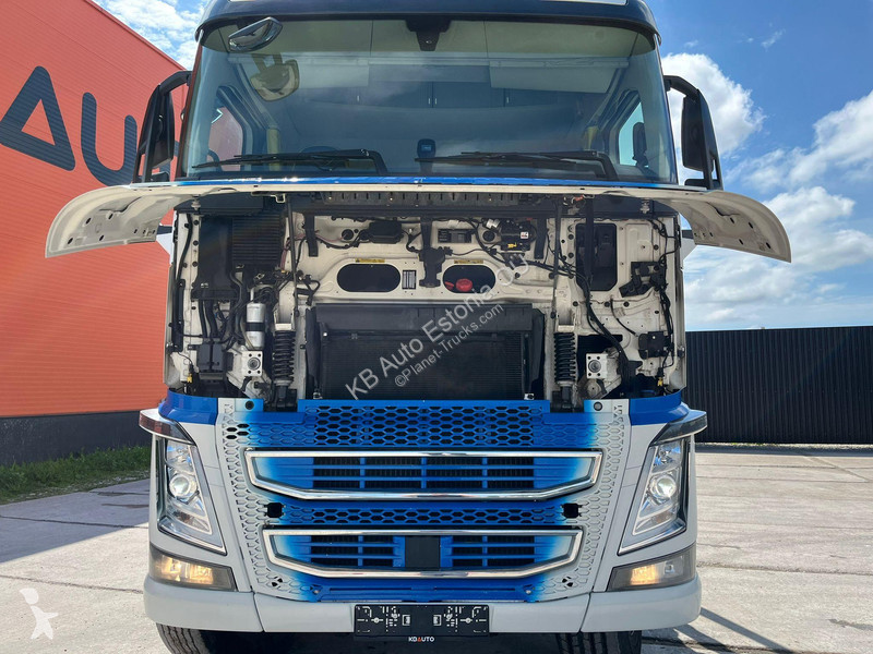 Kamion Volvo 750 6x4 HYDRAULICS