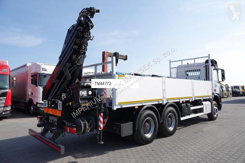 Kamion Mercedes 144 DS-4