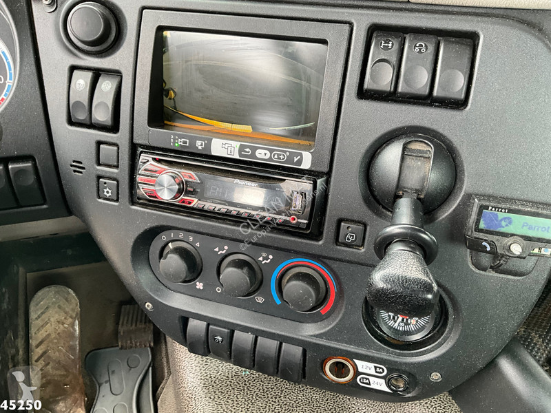 Camion DAF FAQ 85  410 8x2 Hiab 26 Ton...