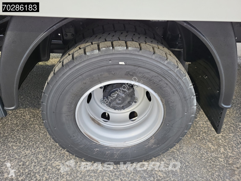 Vrachtwagen MAN 12.220 4X2 NEW! 12tonner...