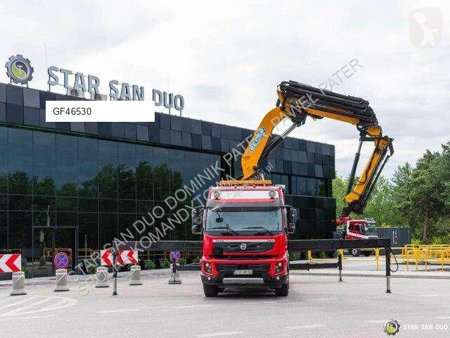 Kamion Volvo FMX 500 8x2 Effer 585 Fly Jib...