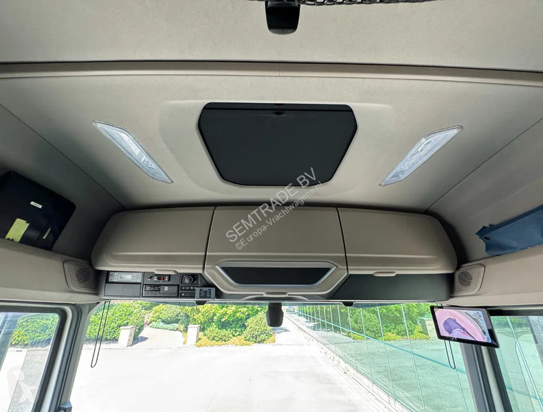 Camion DAF 480 FAR FRIGO COMBI 50 CC 2x LIFT...