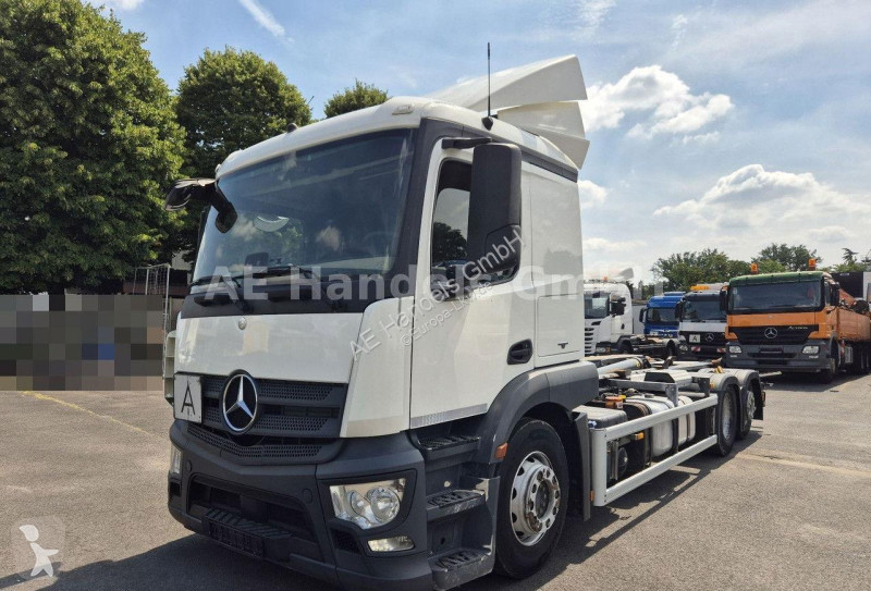 Camion Mercedes 2543