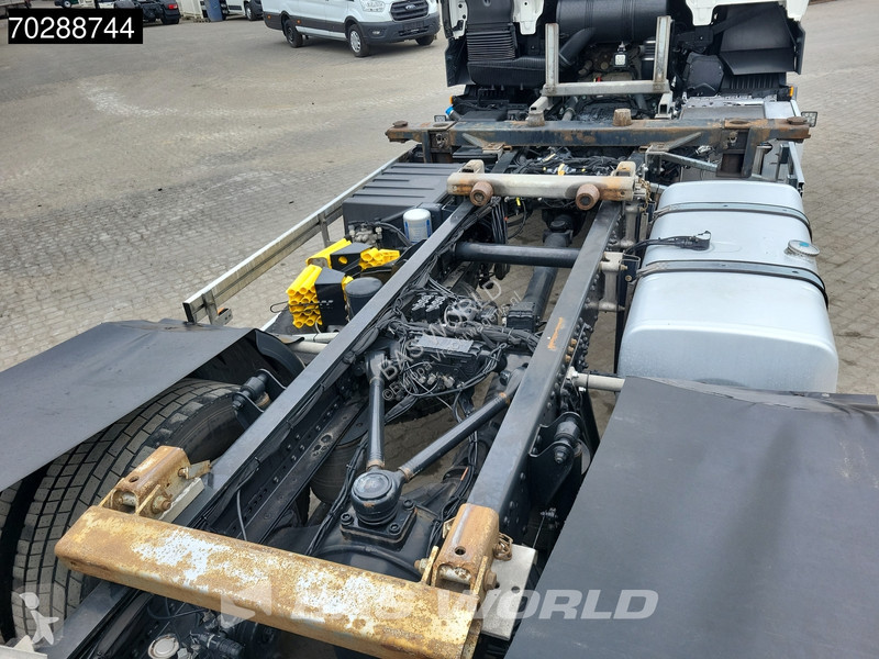 Camion MAN 26.470 6X2 BDF Retarder Lift Axle...