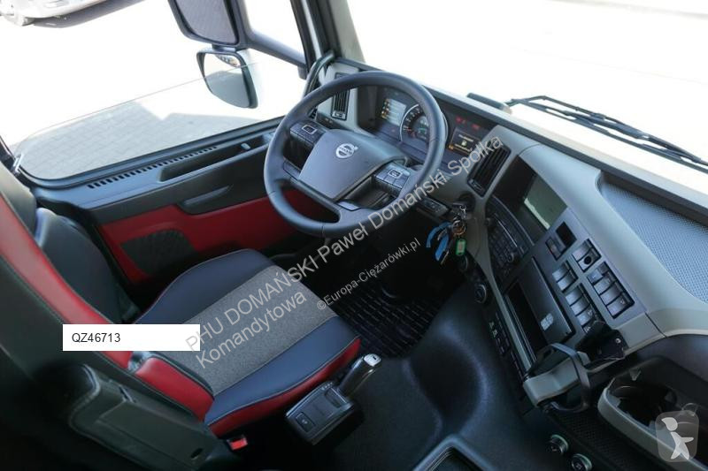 Kamion Volvo FM / 410 / E 6 / CHŁODNIA + WINDA...