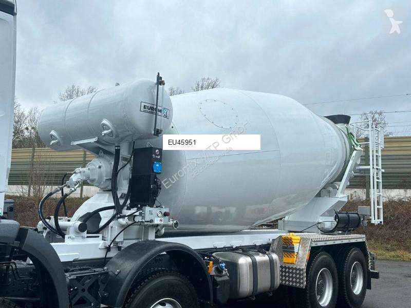 Kamion Mercedes AROCS 5 4242