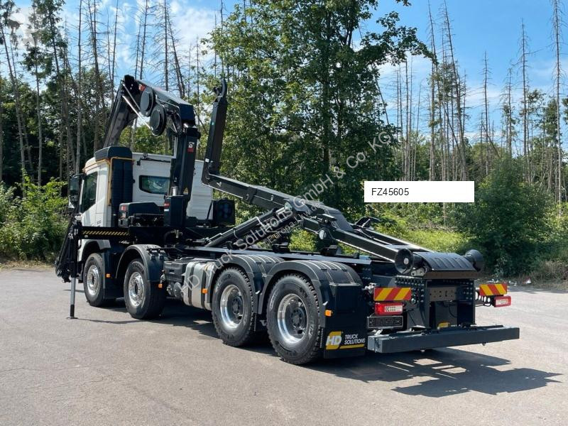 Kamion Volvo FMX 500