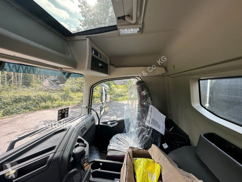 Kamion Volvo 955-8s