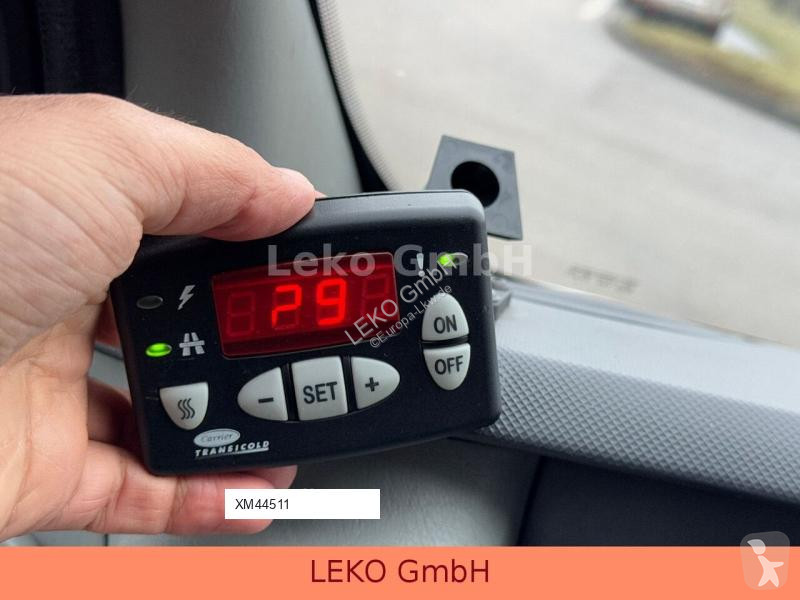 Lastbil Fiat Trafic Mit Carrier Xarios 600