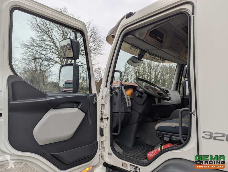 Kamion Volvo FE320 4x2 Daycab Euro6 - ClosedBox...